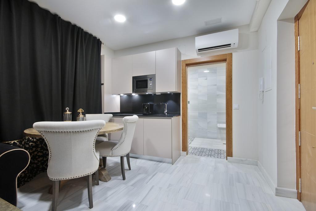 Suites Gran Via Capilla Real Granada Exterior photo